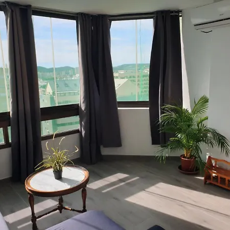 Apartamento Palmeras * Fuengirola